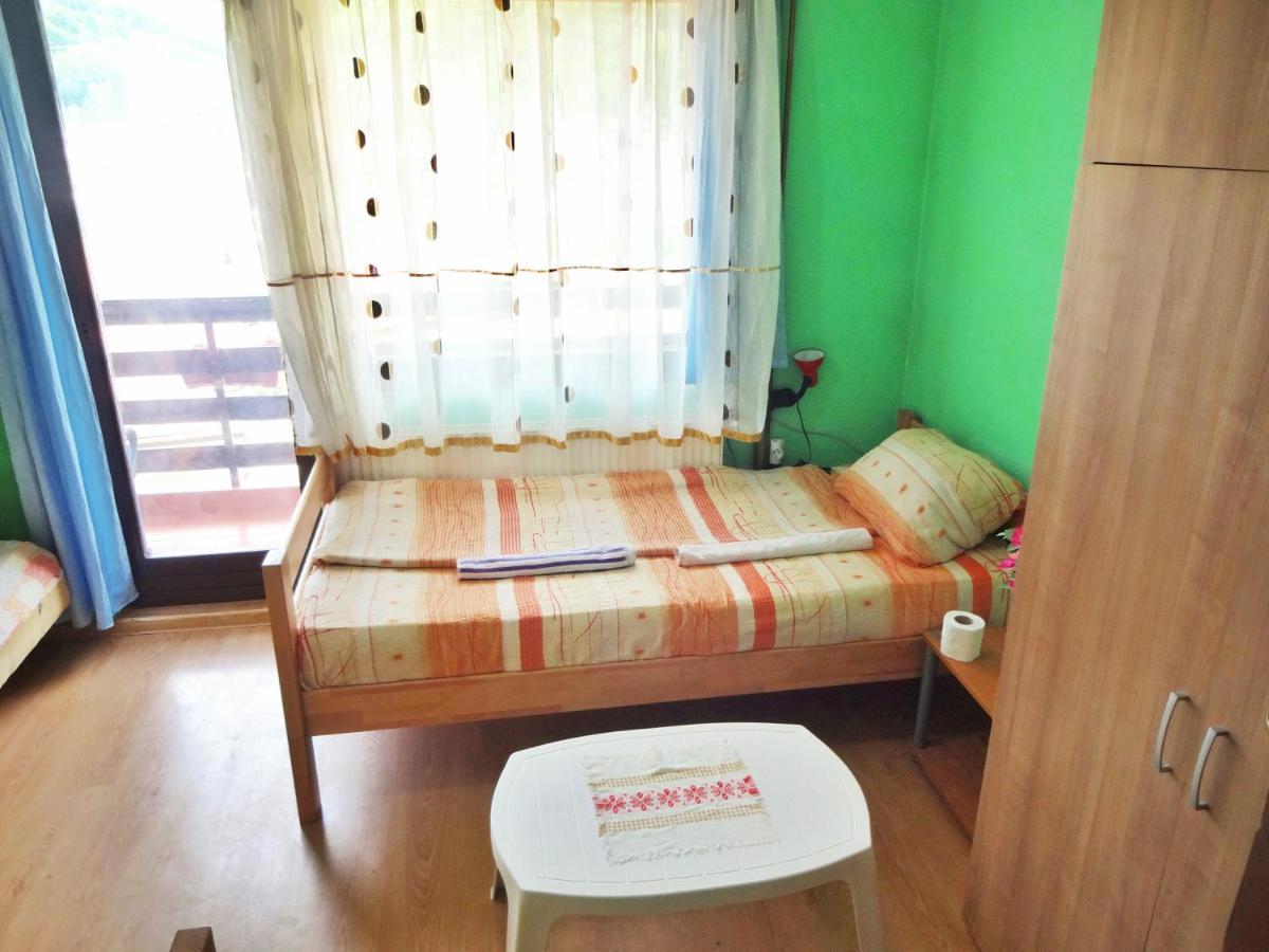 Virmal Hotel Foca Luaran gambar