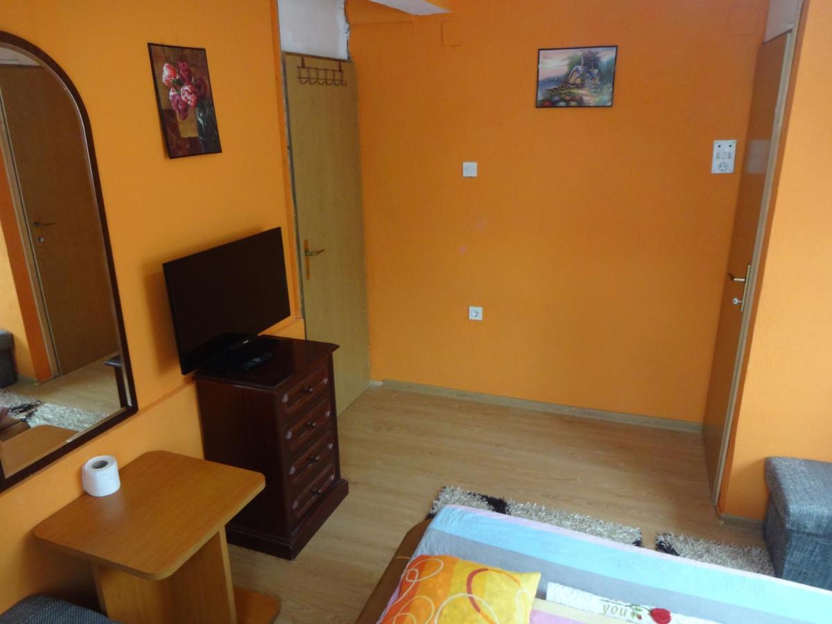 Virmal Hotel Foca Luaran gambar